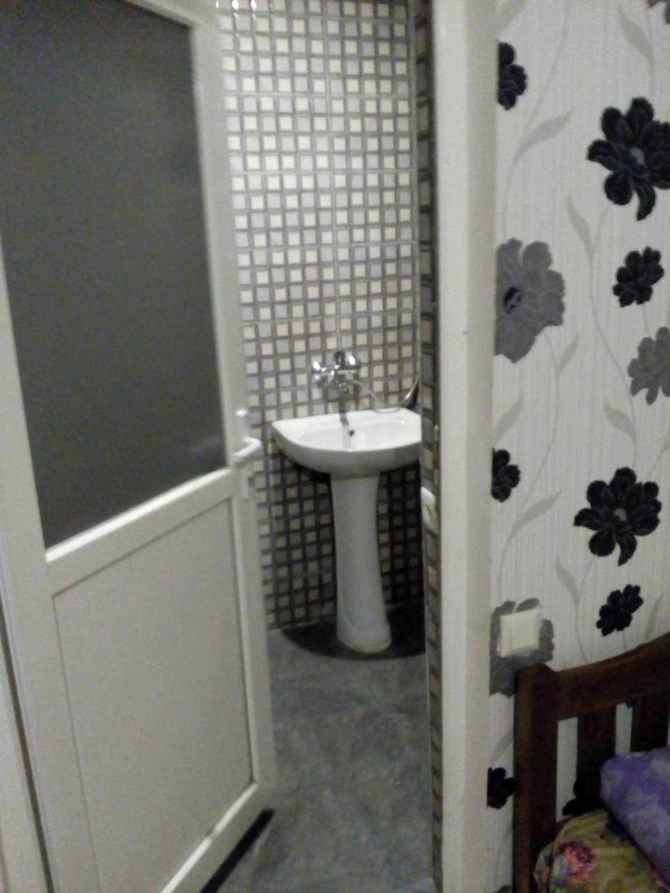 Mini Hotel On Guramishvili 22 Kobuleti Eksteriør billede