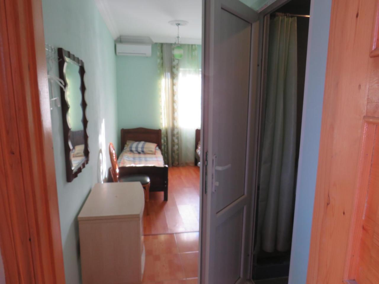Mini Hotel On Guramishvili 22 Kobuleti Eksteriør billede