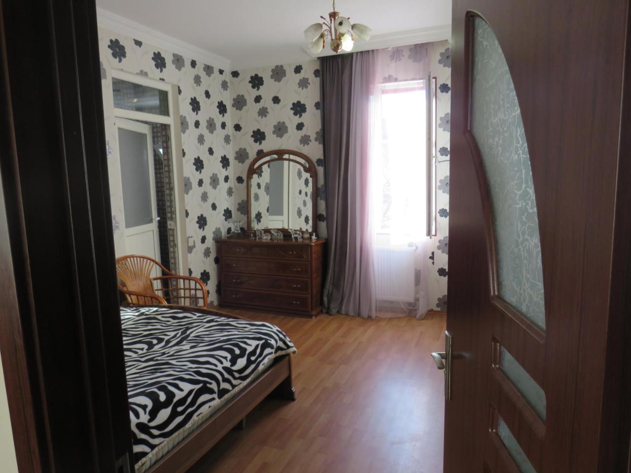 Mini Hotel On Guramishvili 22 Kobuleti Eksteriør billede