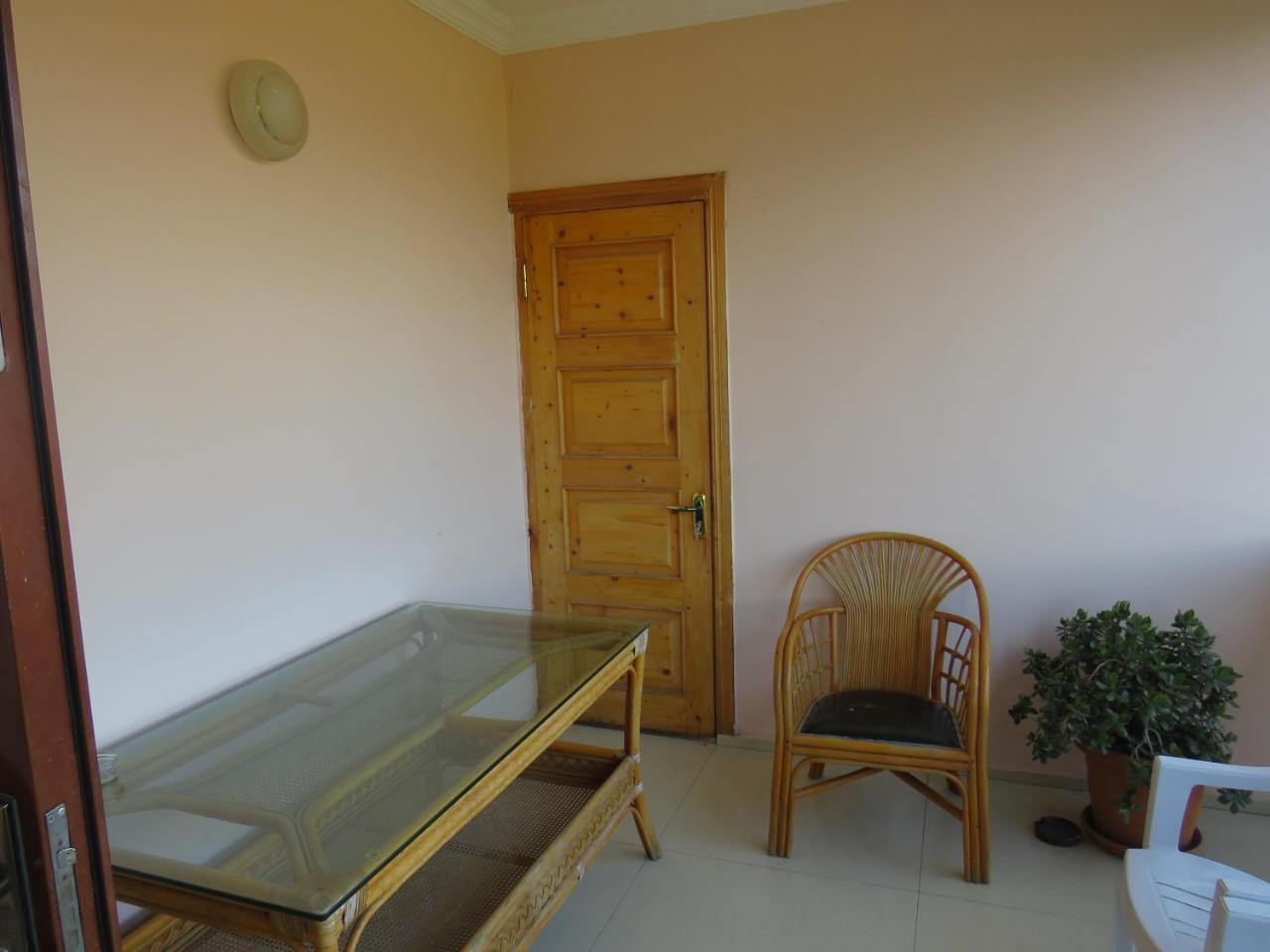 Mini Hotel On Guramishvili 22 Kobuleti Eksteriør billede