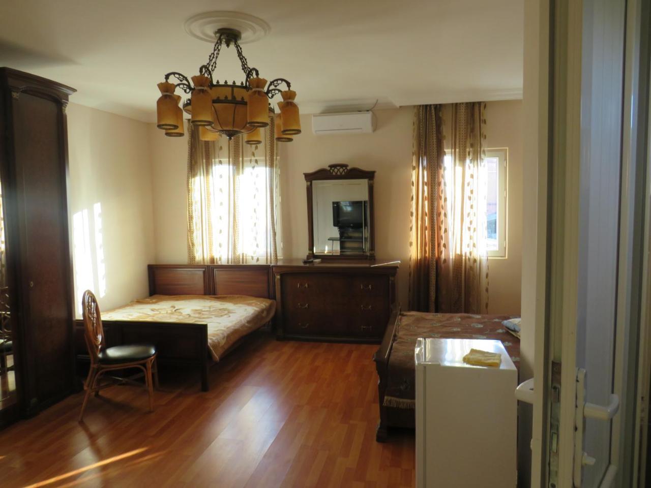 Mini Hotel On Guramishvili 22 Kobuleti Eksteriør billede